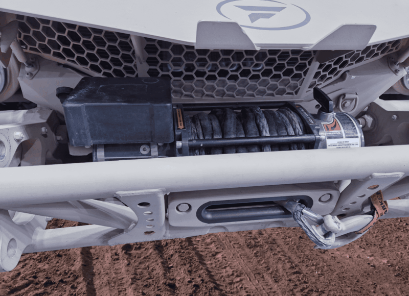 Heavy-duty synthetic winch rope engineered for tactical and defence vehicle recovery applications
